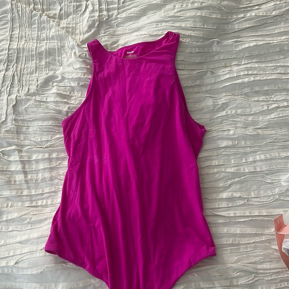 Skims high neck body suit